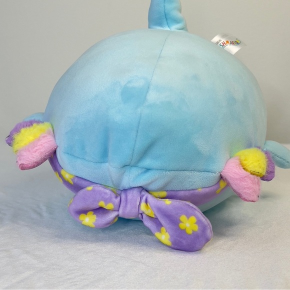 Squishmallows 8"" Irina The Axolotl with Headband, Medium, Blue - Picture 5 of 8